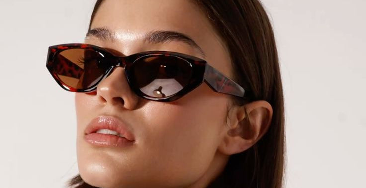 Royal Pearl Hoops Earring